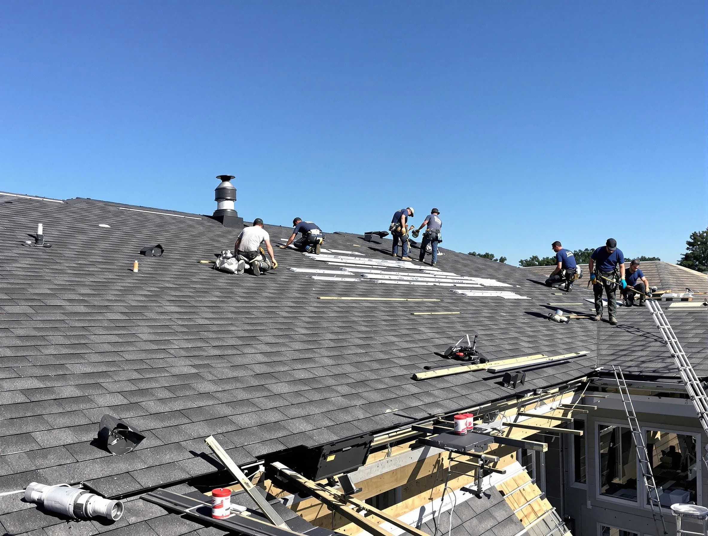 Medina Roofing Company experts performing roof installation in Medina, OH